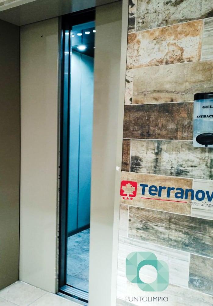 Hotel Terranova Леон Екстериор снимка